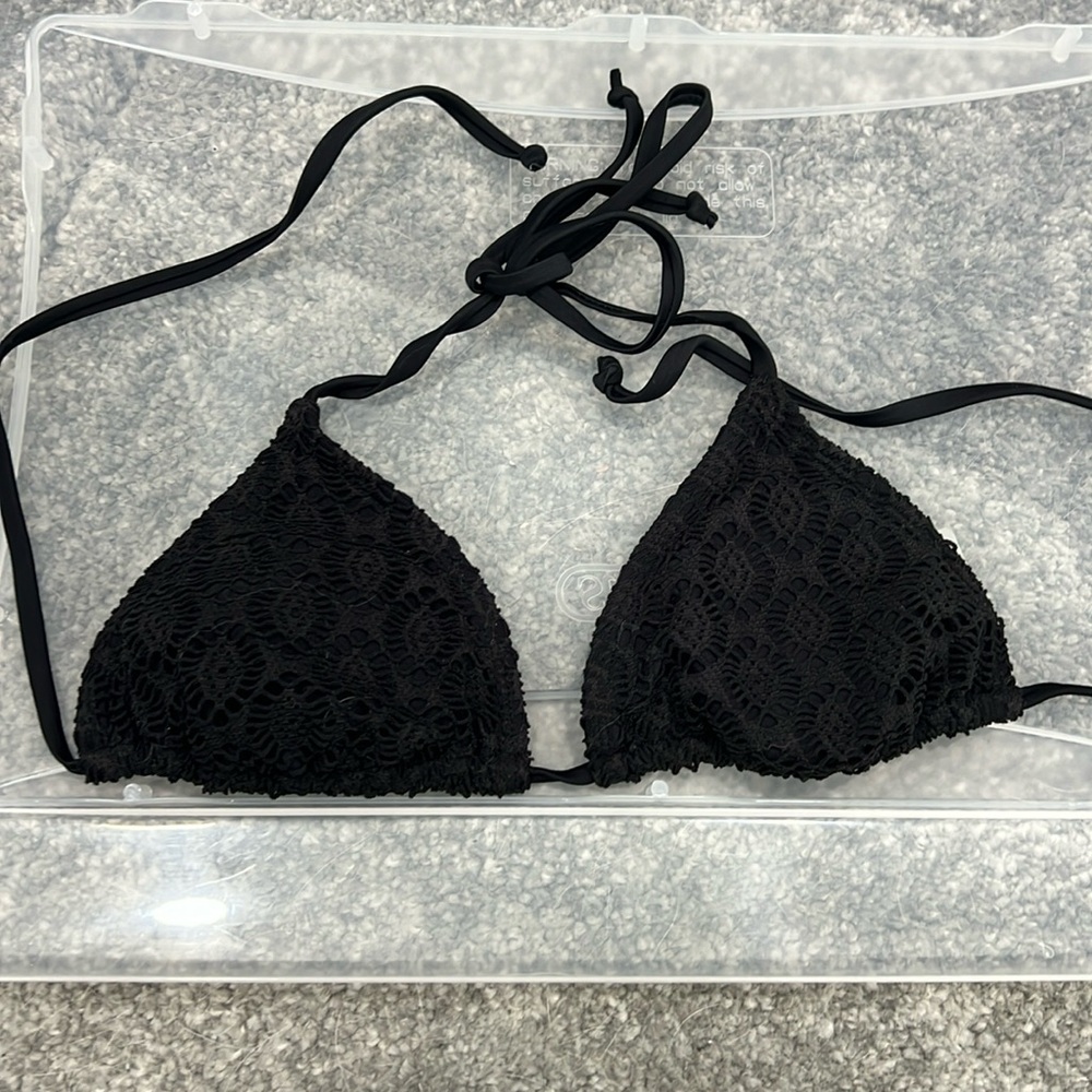 Pacsun LA hearts Size M Black Crochet Swim Bikini Top